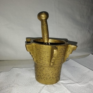 Vintage Moroccan Jewish Brass Mortar,Handcrafted Copper Collectible,Antique Moroccan Brass Mortar,Jewish Heritage Handmade Treasure