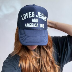 Patriotic Christian Trucker Hat for Teen Mom Gift Summer Style Hat Custom Message Design Premium Quality Construction Mesh Back Panel Adjustable Comfort Fit Statement Fashion Piece Perfect Gift Choice Retro Style Appeal Personal Expression Casual Outdoor Wear Custom Text Options