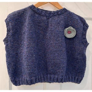 BNWOT Hand Knit Boxy, Cropped Vest in 100% Wool with Handmade Flower Pin M/L