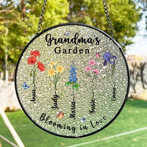 Aangepaste Nana&#39;s Garden glas-in-lood zonnevanger, met kindernaam glas-in-loodraam hangende zonnevanger, omacadeaus voor Moederdag