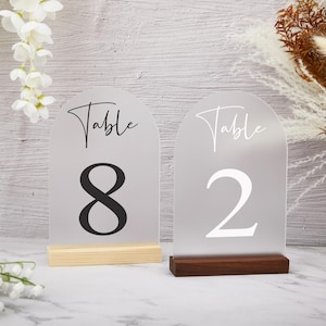 Placa de número para mesa de casamento em arco, números de mesa em acrílico fosco, números de mesa para casamento, cartão de lugar com número de mesa, decoração para recepção de casamento