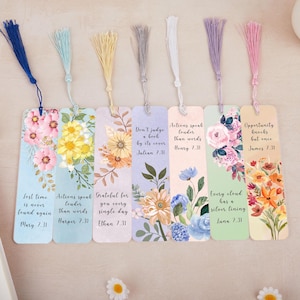 Personalized Pressed Flower Bookmark, Daisy Resin Bookmark, Custom Bookmark with Name, Floral Bookmarks for Women, Reader Gift, Gift for Her