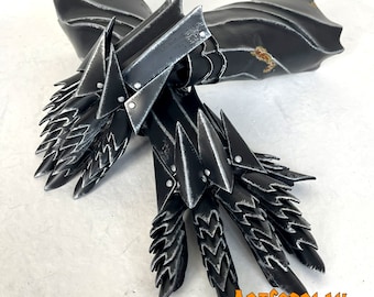 Handschuhe Hexenkönig Herr der Ringe Herr der Nazgul. Auftragsarbeit für Cosplay Requisiten.
