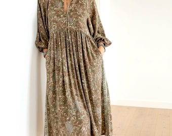 Silk Dress, Silk Dress with Pockets, Silk Sari Dress, Boho Clothing, Indian Pure Silk Dress, Vintage Clothing, Party Dress, Christmas Gifts
