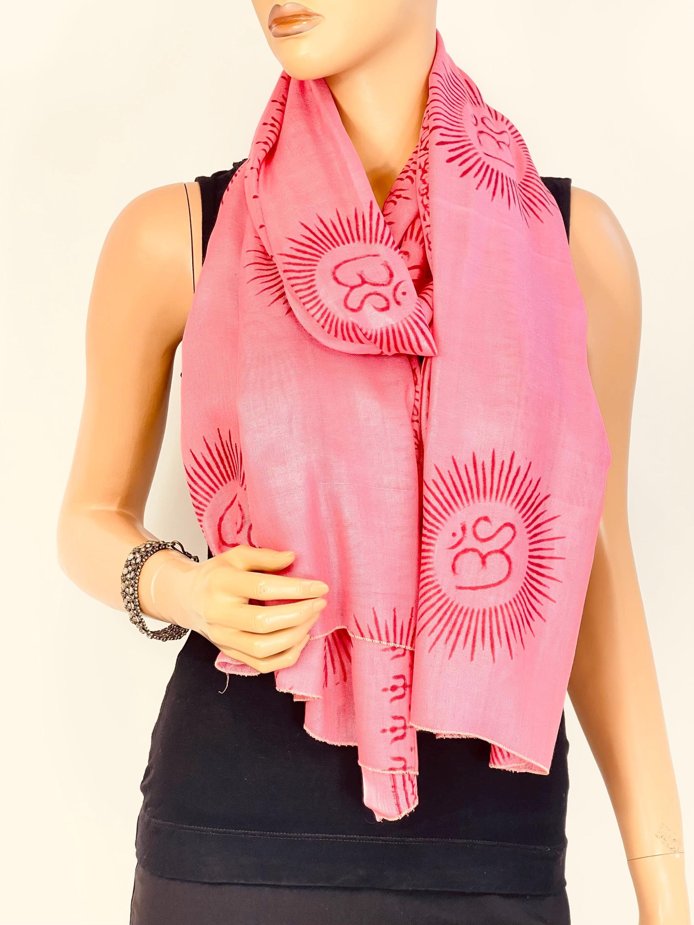 om printed shawl