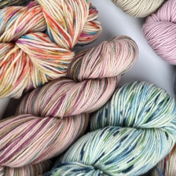 Etrofil Baby Merino yarn 200 m / 50 g, variegated yarn, 100% organic wool yarn, speckled yarn, gradient yarn, hand dyed yarn, weaving yarn