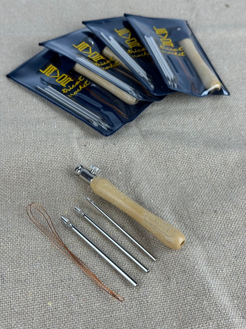 Lavor carpet embroidery needle set, Knitting needles, Embroidery kit, Yarn needles, Needle organizer, Knitting accessories, Hand needles image 1