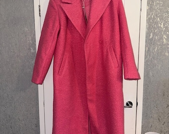 Damski różowy oversize'owy długi płaszcz NA-KD rozmiar 10