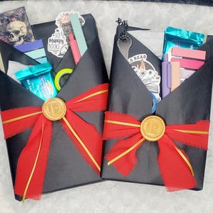 Blind Date With A Book: Mystery Romance Book Gift Set