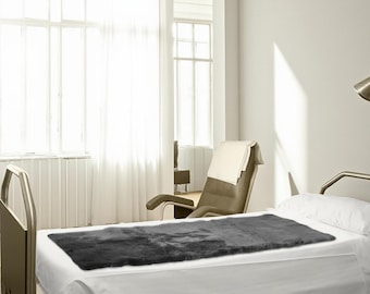Medical Sheepskin Rectangular Bed Pad – Medical Sheepskin Underlay - Reduce Pressure sores - Gray | Sheepskin – Washable - 30"x60"