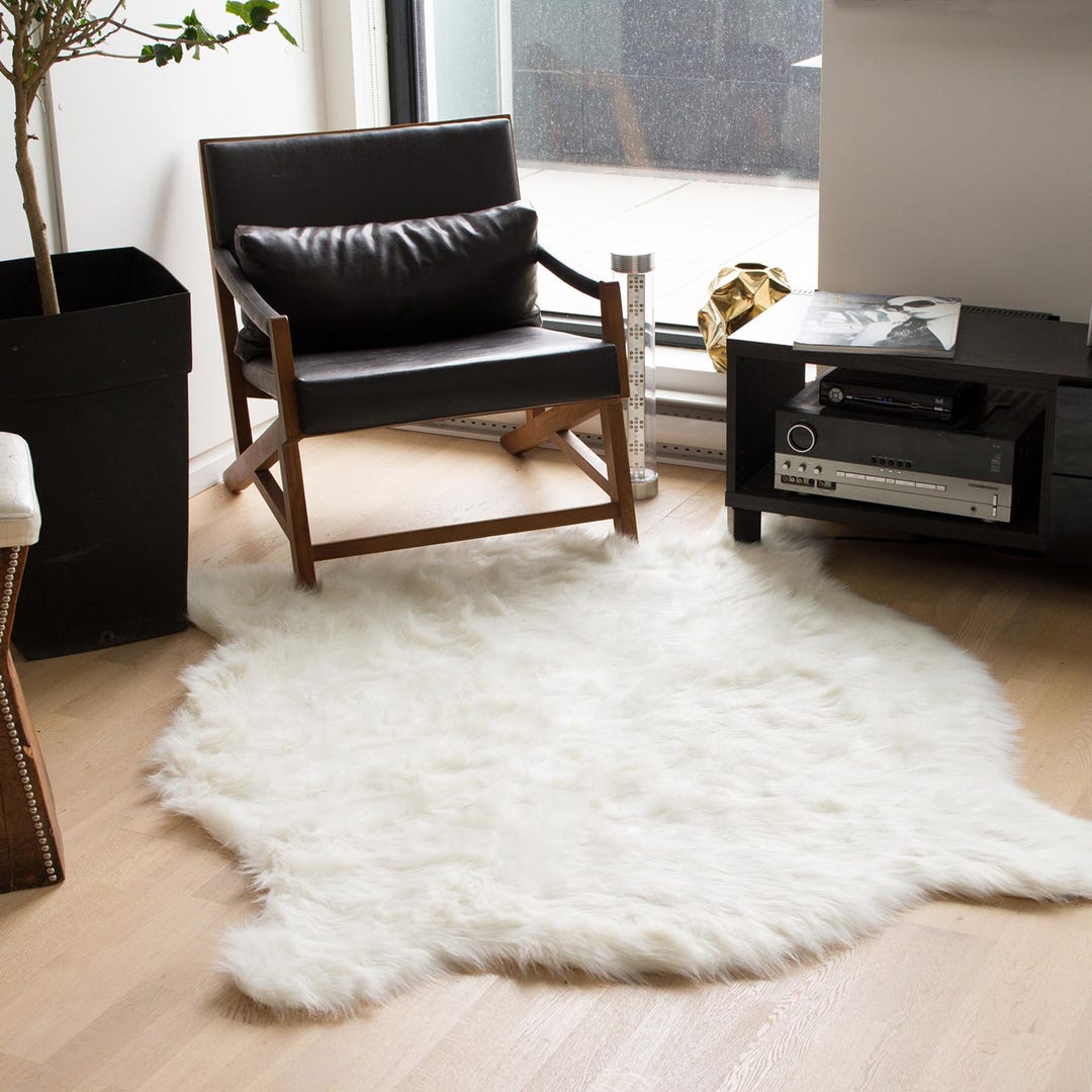 Luxury Polar Bear Faux Hide Rug | Soft Cozy Faux Bear Rug | Floor Décor ...