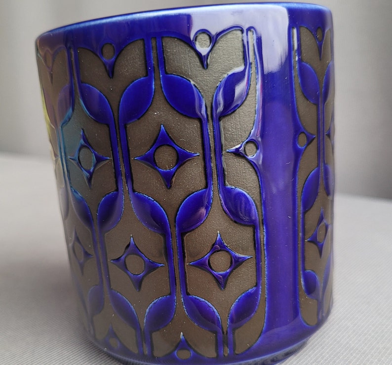 Hornsea Pottery rare blue Hierloom sugar pot, pen pot, beaker, storage jar. 1970s pottery. image 7