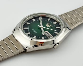 ヴィンテージ セイコー5 自動巻き腕時計：グリーン文字盤、36mm