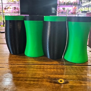 Snuggle Pots, ensemble de 4 pots de fleurs imprimés en 3D pour étagères gain de place