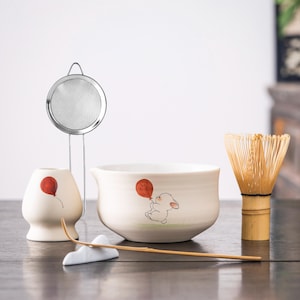 Hand-painted Cartoon Rabbit Ceramic Matcha Bowl with Spout Bamboo Whisk and Chasen Holder, Beige Matcha Gift Set 450ml