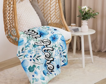 Personalized Floral Sherpa Blanket with Name || Custom Floral Throw Blanket || Spring Cozy Blanket || For Gift Idea || For Souvenir