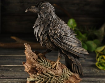 Raven statue Raven figurine Crow statue Crow figurine Wooden raven statue