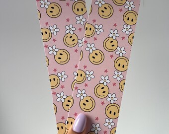 Daisy Smiles Bookmark | Bookish Merch| Book Lover | Happy Faces, Floral, Spring | Gift for Readers | Double Sided | Larger Size 2.3" x 7"