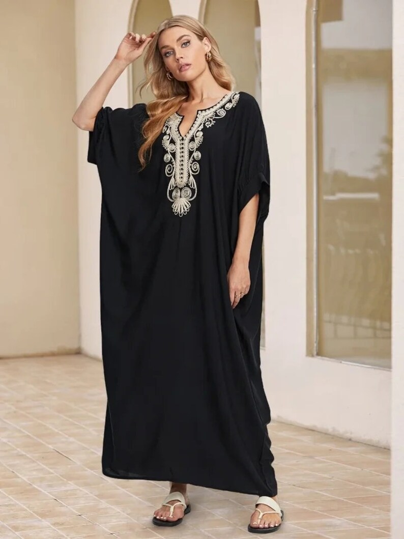 Long caftan Morocco image 1