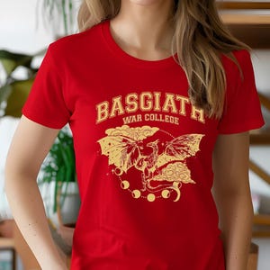 Drachenreiter Shirt Komfort Farben, Basgiath War College Vierter Flügel T-Shirt, Bücherwurm Bekleidung, Xaden Riorson Geschenk, Violet Sorrengail Shirt