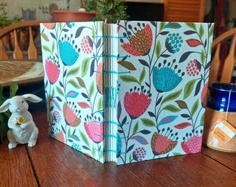 Handbound Watercolor Sketchbook: Colorful tulip design decorative paper, Coptic Stitch