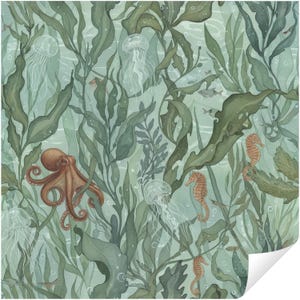 Puede incluir: Ilustración en acuarela de una escena submarina con un pulpo, caballitos de mar y medusas. La obra presenta una variedad de algas verdes y peces pequeños, creando un ambiente acuático sereno. La paleta de colores incluye tonos de verde, marrón y blanco.