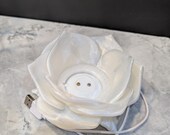 Adult Rose Toy Holder 3D Printed | Rose Holder With Placement for Charger &  Wire - Etsy