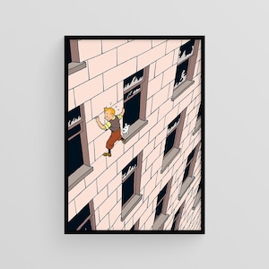 Puede incluir: Una ilustración en blanco y negro de una persona escalando un edificio de ladrillo con un pequeño perro blanco. El edificio tiene muchas ventanas y la persona está subiendo por el lado del edificio.