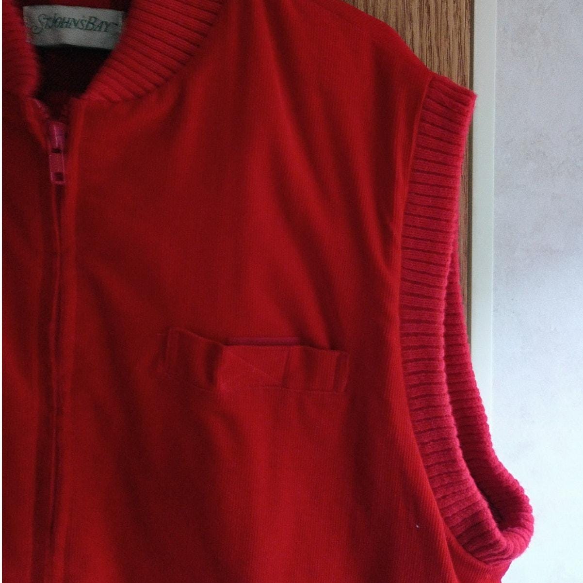 VINTAGE St Johns Bay Red Corduroy Knit Trim Vest L Quietlux 