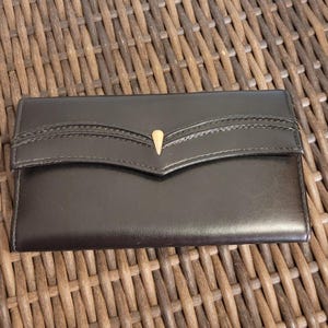 Cartera vintage Roger Gimbel Accessories de cuero vegano negro de 18 x 10 cm, de tres pliegues, de los años 80