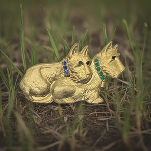 Adorable Golden Terrier Dogs Vintage Brooch Dog Lover Pets