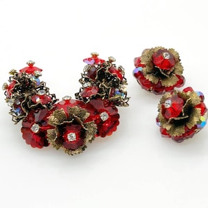 Ungewöhnliche Vintage Rot Facettierten Roten Stein Blumen Brosche und Ohrring Set
