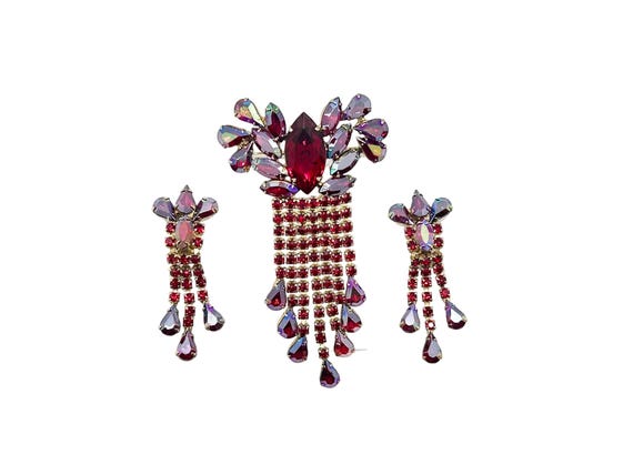 Massive Vintage Ruby Red Brooch and Earrings - image 1