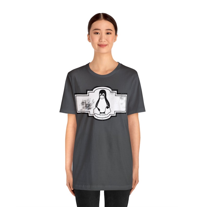 LINUX Tux the penguin T-Shirt image 3