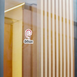 Debian Linux Decal image 2