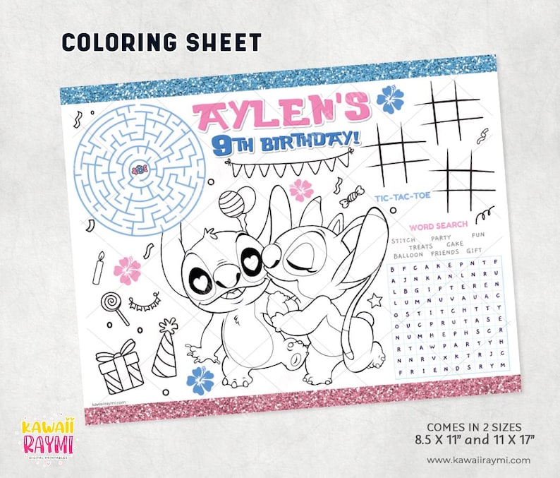 Pu&ograve; includere: Un foglio da colorare con Stitch e Angel di Lilo & Stitch. Il foglio include un labirinto, un gioco di tris e una ricerca di parole. Il testo sul foglio dice "Aylen's 9th Birthday!"