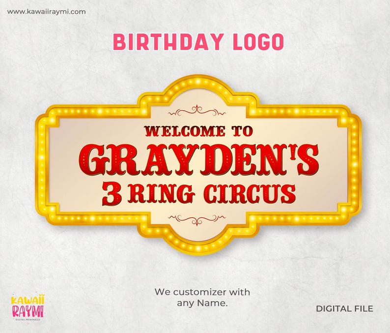 K&ouml;nnte beinhalten: Ein gelbes und wei&szlig;es Zirkus Schild mit dem Text "Willkommen im Zirkus von Grayden's 3 Ringe". Das Schild hat einen Vintage-Look mit Gl&uuml;hbirnen um den Rand.