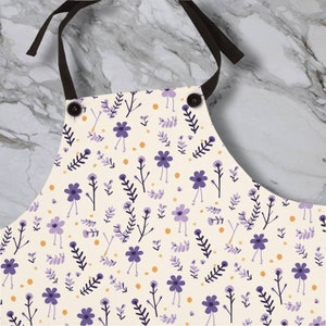 Violet Pattern Apron | Cute Floral Design | Kitchen Accessories | Cooking Accessories
