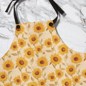 Sunflower Pattern Apron | Cute Flower Design | Kitchen Accessories | Cooking Accessories