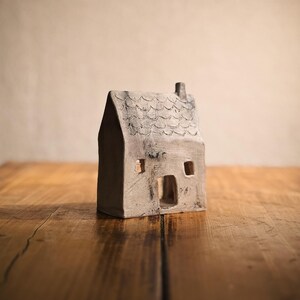 Pit Fired Ceramic House | Organic Smoke Patterns | Decorative Ceramic Art