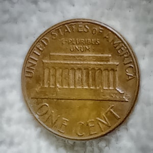 1982D small date Lincoln Memorial Cent