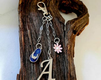 Personalized Initial Bag Charm, Rhinestone Flip Flop and Daisy, Summer Bag Clip, Paperclip Chain