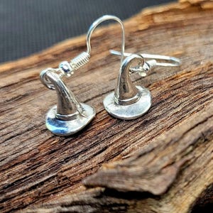 Witch Hat Dangle Earrings: Silver Tone Halloween Jewelry