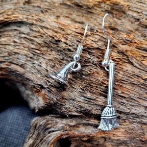 Mismatched Witch Hat and Broom Earrings: Spooky Halloween Dangles