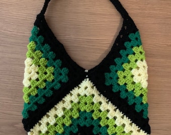 Bolso de ganchillo vibrante contrastado con bolso cuadrado Grandma