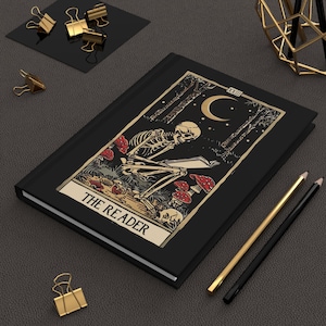 Dark Academia Tarot Notebook for Readers – Gothic Hardcover Journal – Book Lover Gift – Occult Study Aesthetic whimsigoth bibliophile style