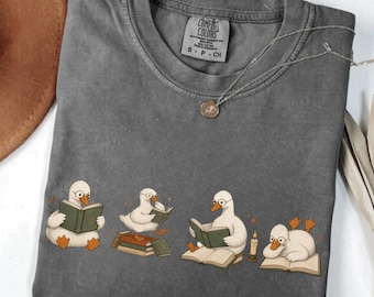 Goose shirt, Bookish gooses tshirt, Book lover tee , booktrovert librarian gifts Reading, Cozy Reader Gift For Her, bibliophile outfits