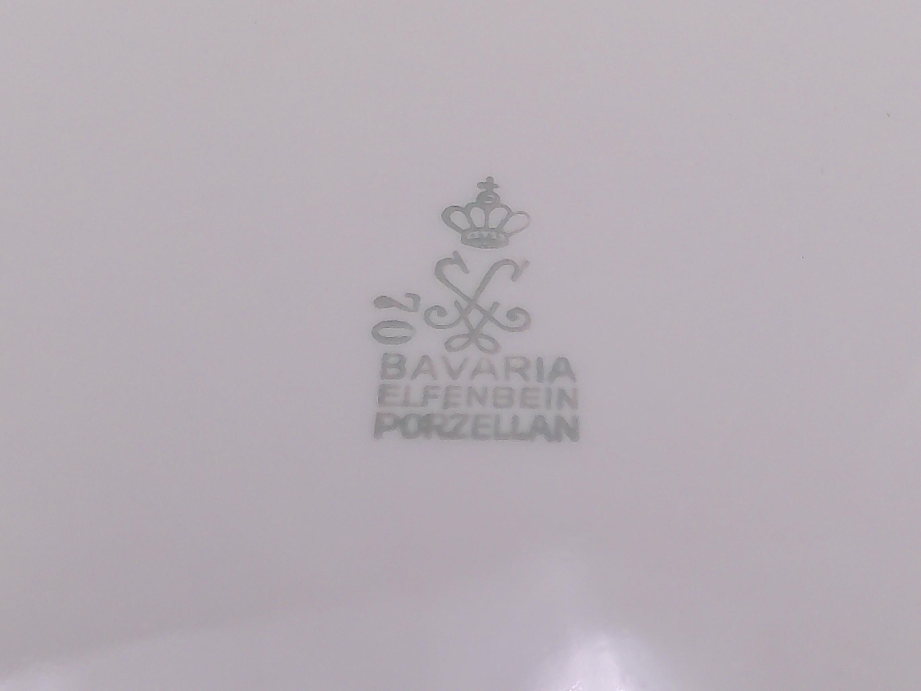 Gold Rim 5 Plates Bavaria Elfenbein Porzellan Brand Plates Made in Germany
