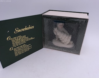 Snowbabies I'll Put Up The Tree Figurine Winter P2