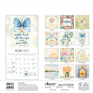 K&ouml;nnte beinhalten: Ein Wandkalender f&uuml;r 2027 mit Aquarellillustrationen f&uuml;r jeden Monat. Die Juni-Seite zeigt einen blauen Schmetterling und den Text With God all things are possible. Das Kalendarium zeigt die Daten f&uuml;r Juni 2027, rechts sind alle Monate abgebildet.